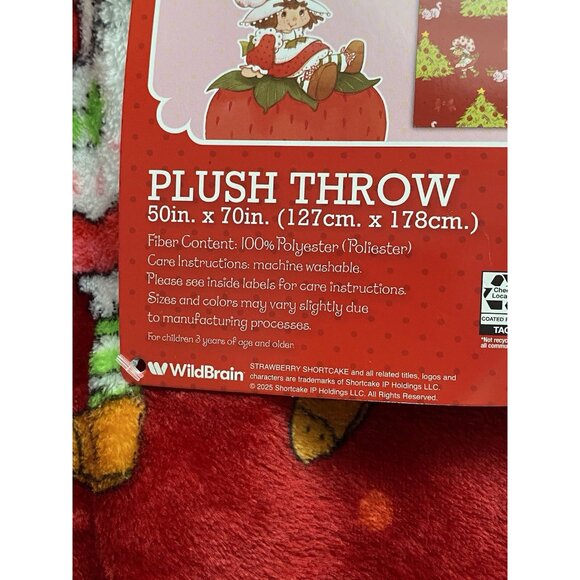 Strawberry Shortcake Custard Christmas Tree Throw Blanket 50" X 70" Holiday NEW - Picture 5 of 14